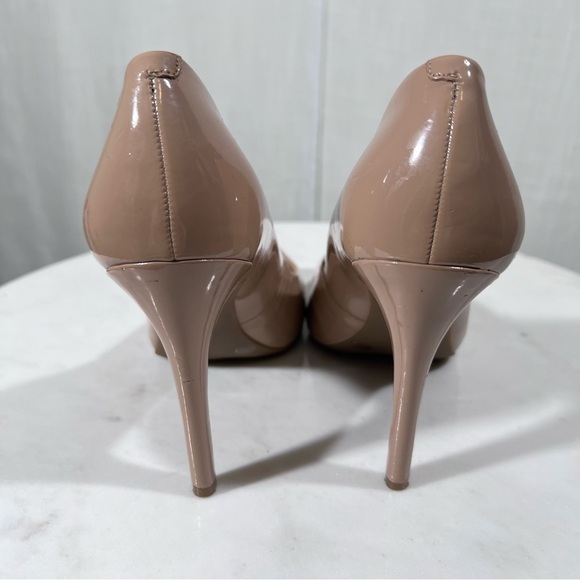 Jessica Simpson Nude Faux Patent Leather Pumps Size 6.5 - Picture 6 of 11